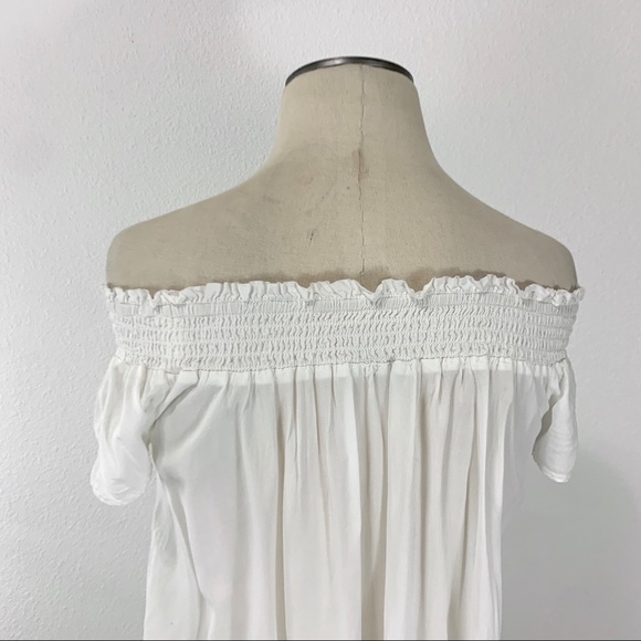 Aritzia- Talula White Off Shoulder Top Size Small - Picture 5 of 7